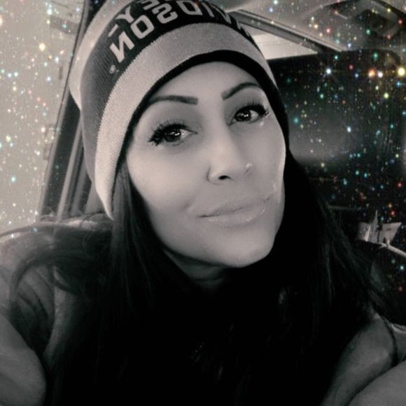 Meet your Posher, Sabina Saerah ~ - Picture 5 of 16